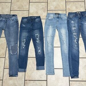 Bundle of 6 jeans - size 1